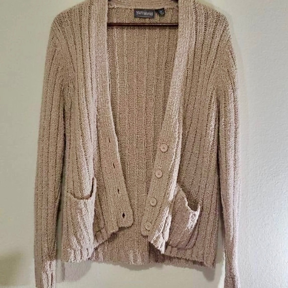 YarnWorks Knitted Cardigan